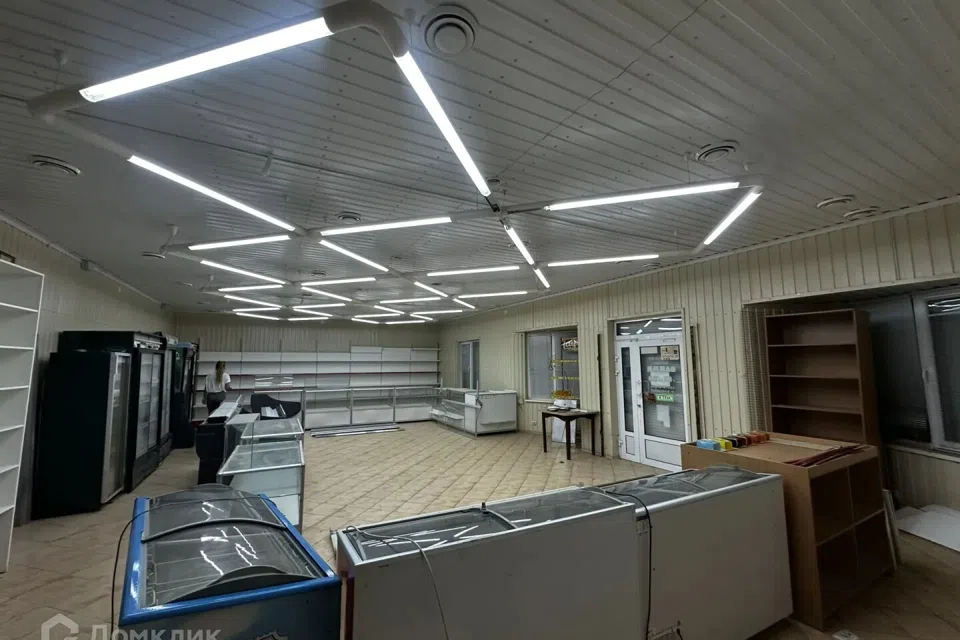 Сдаётся торговое помещение, 58.4 м²