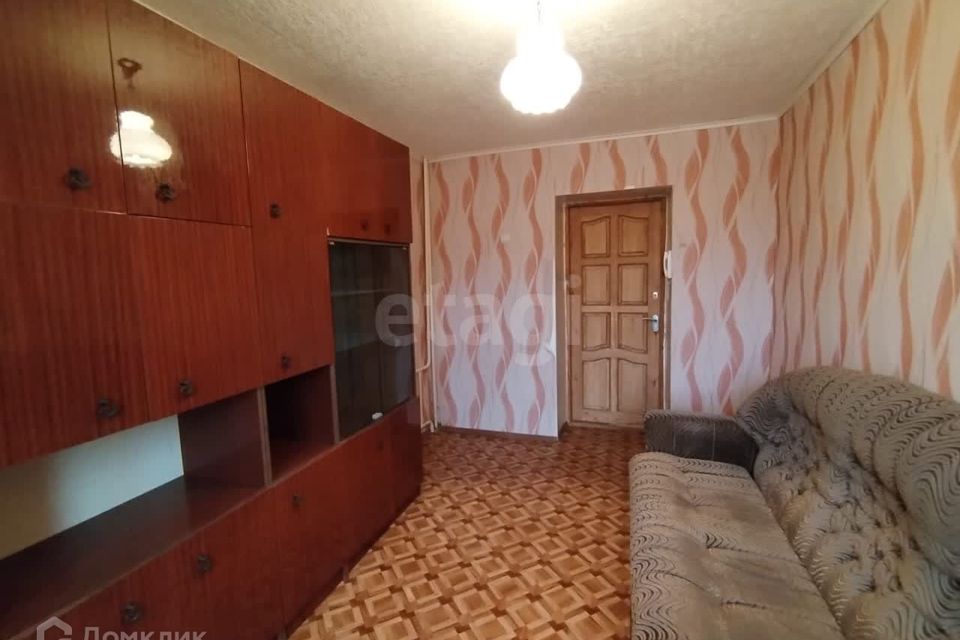 Продаётся комната в 1-комн. квартире, 11.8 м²