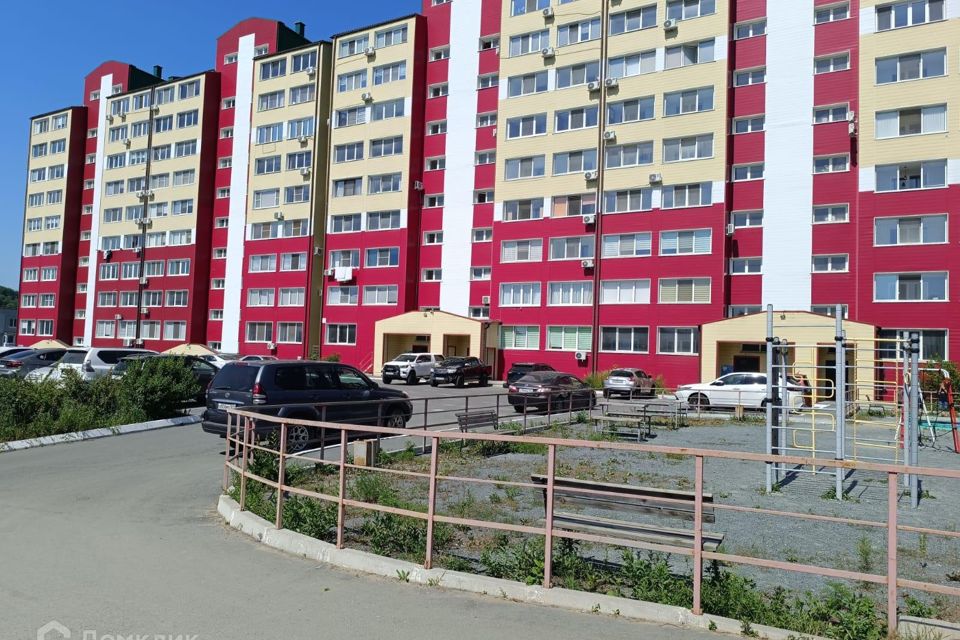 Продаётся 1-комнатная квартира, 42.2 м²