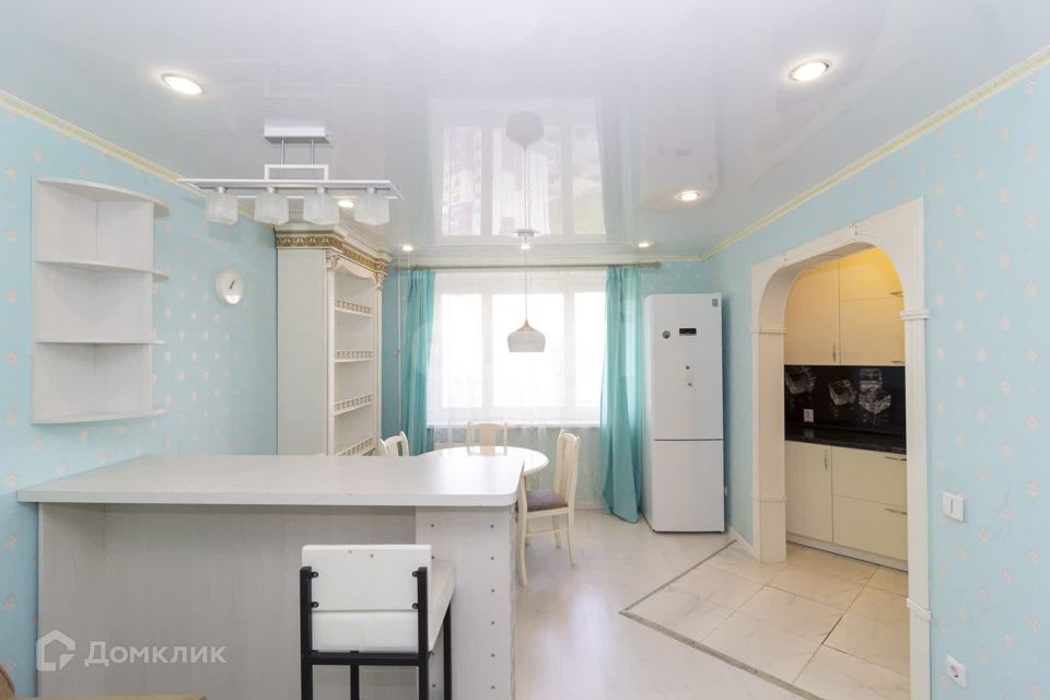 Продаётся 2-комнатная квартира, 83 м²