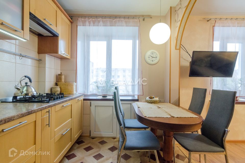 Продаётся 3-комнатная квартира, 58.7 м²