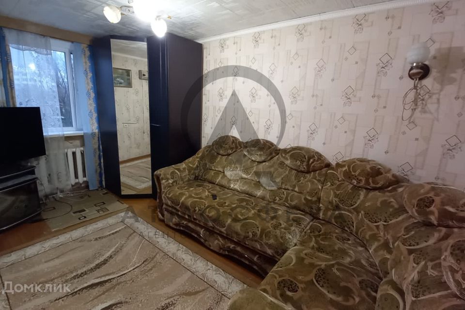 Продаётся 3-комнатная квартира, 46.8 м²