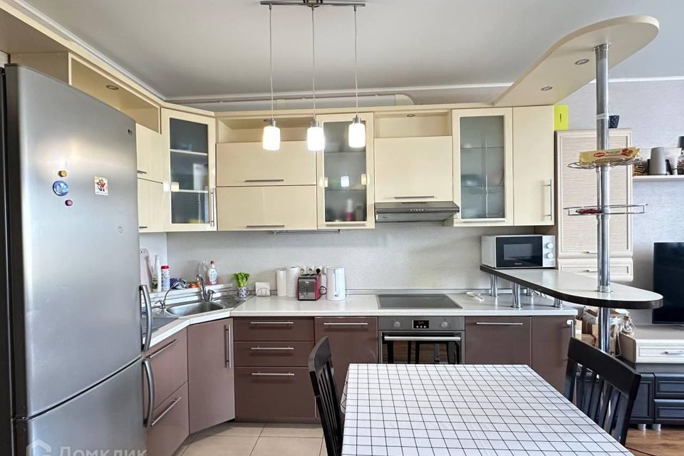 Продаётся 1-комнатная квартира, 48.5 м²