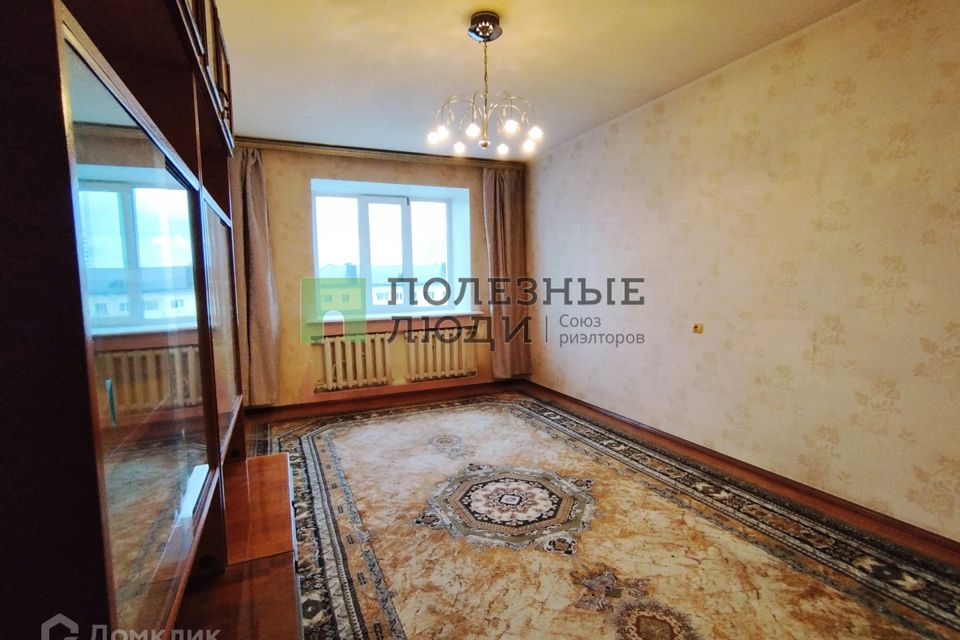 Продаётся 1-комнатная квартира, 56.8 м²