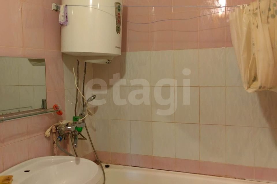 Продаётся 2-комнатная квартира, 42 м²