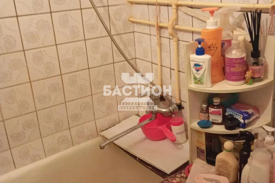 Продаётся 1-комнатная квартира, 32 м²