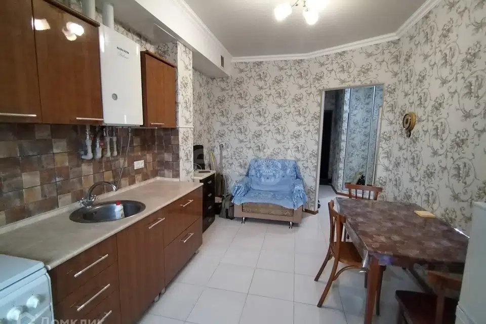 Продаётся 1-комнатная квартира, 43.71 м²