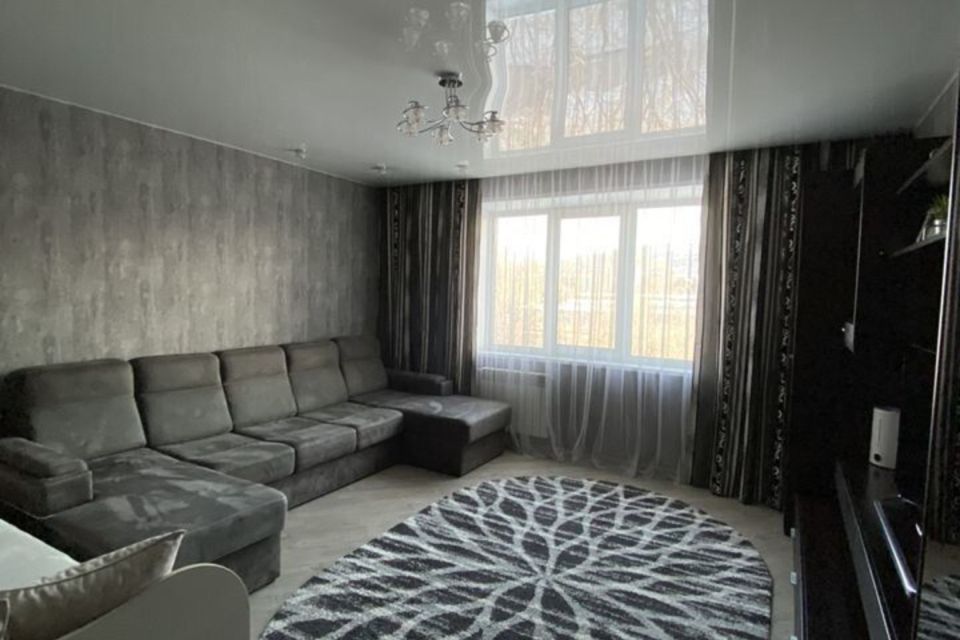 Продаётся 1-комнатная квартира, 42 м²