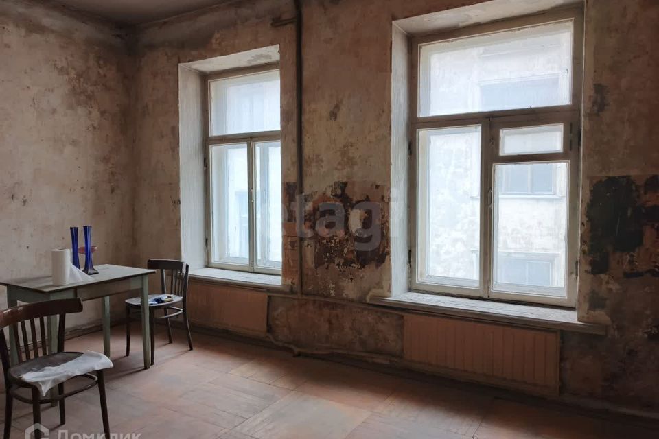 Продаётся 2-комнатная квартира, 42.4 м²