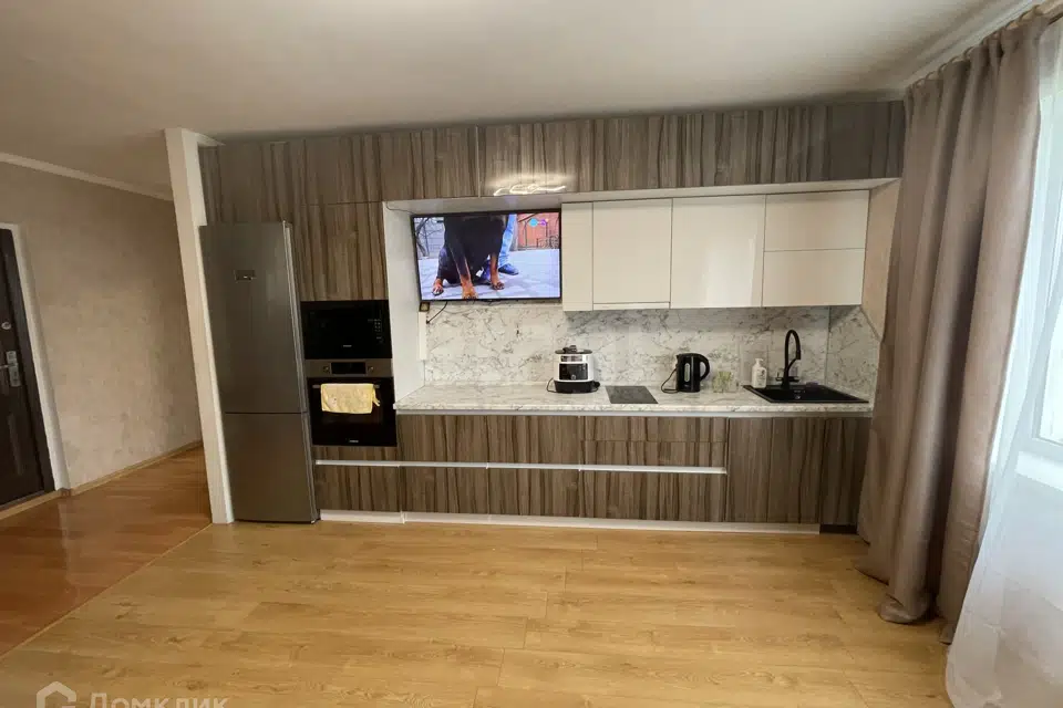 Продаётся 1-комнатная квартира, 41.1 м²