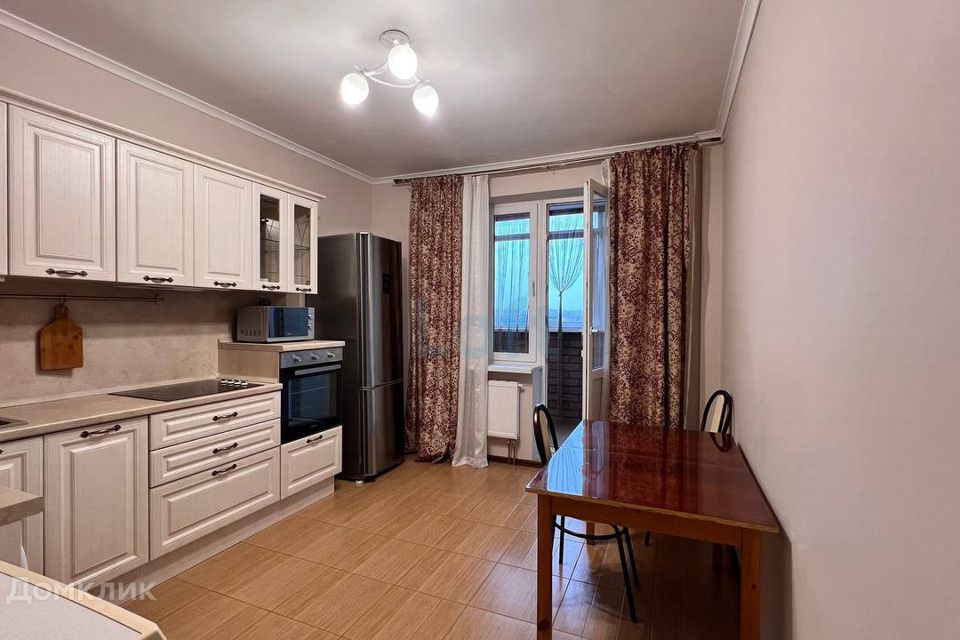 Сдаётся 1-комнатная квартира, 45 м²