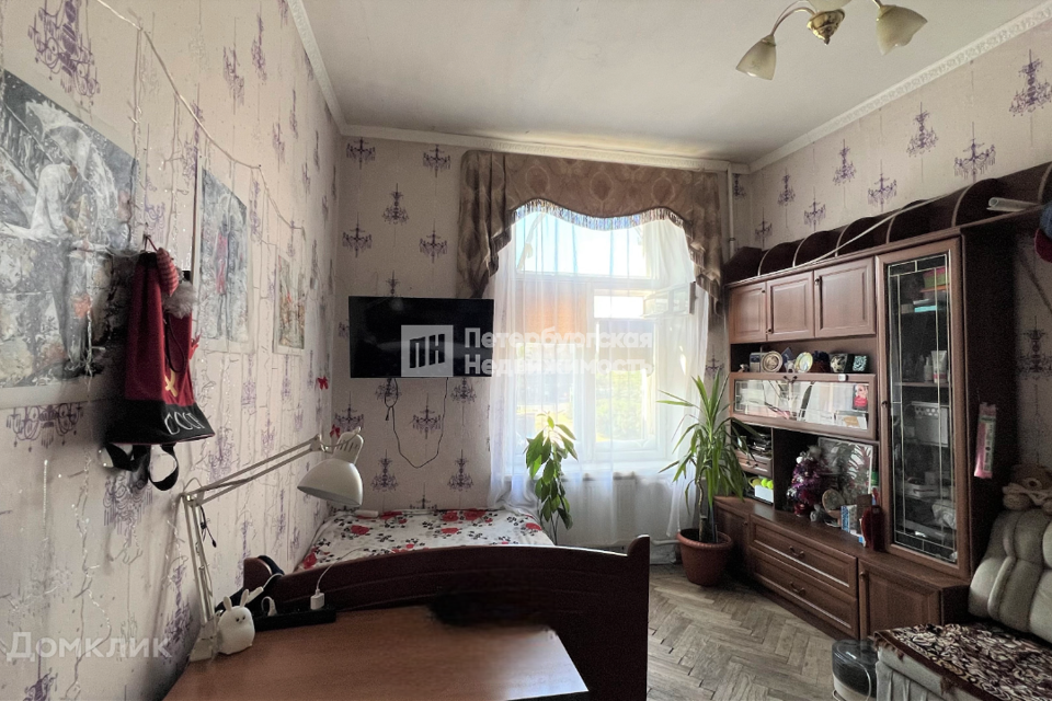 Продаётся комната в 3-комн. квартире, 21 м²