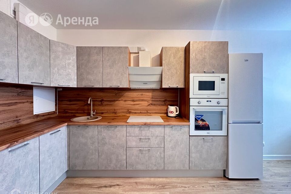 Сдаётся 1-комнатная квартира, 40 м²