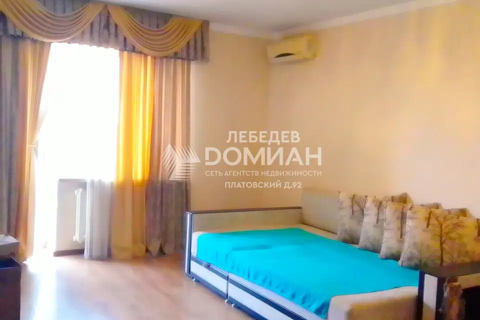 Продаётся 2-комнатная квартира, 72.4 м²