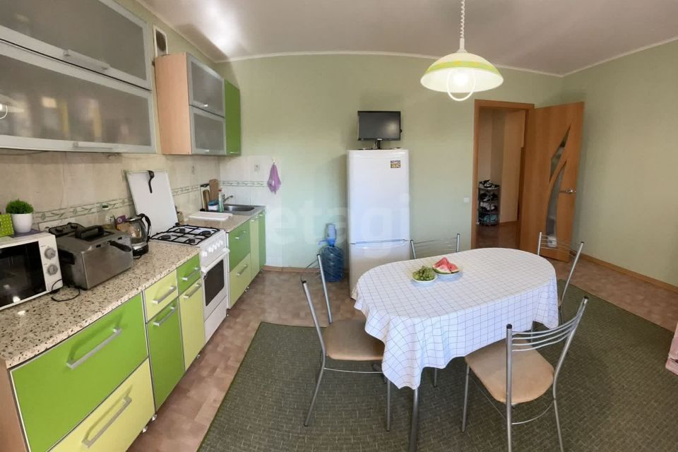 Продаётся 1-комнатная квартира, 52.6 м²
