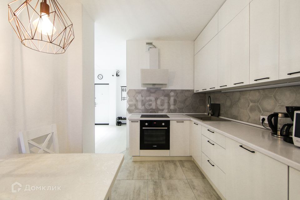 Продаётся 2-комнатная квартира, 50.8 м²