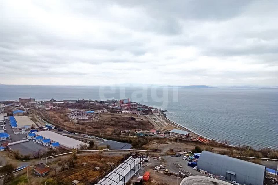 Продаётся 3-комнатная квартира, 151.1 м²