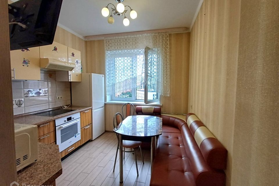 Продаётся 1-комнатная квартира, 35.3 м²