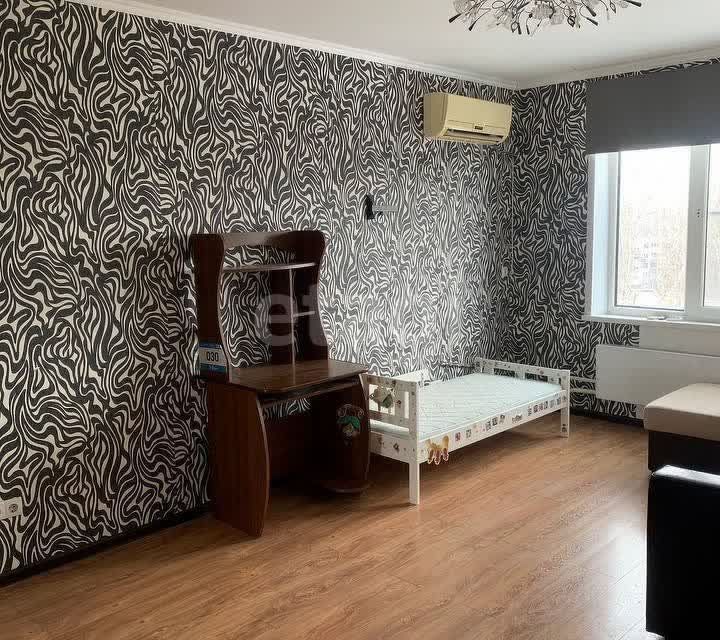 Продаётся 1-комнатная квартира, 32 м²