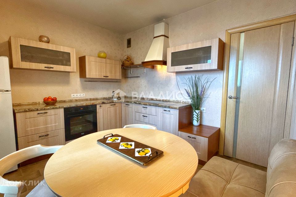 Продаётся 1-комнатная квартира, 40.4 м²