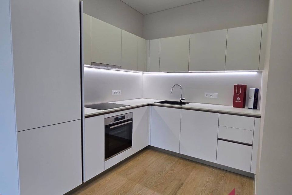 Продаётся 1-комнатная квартира, 42.5 м²