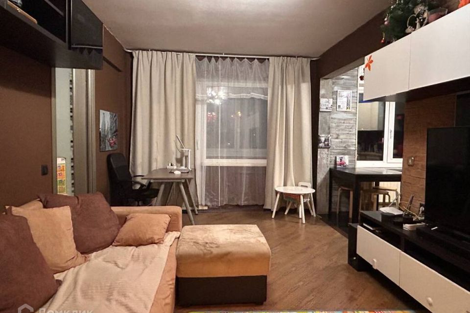 Продаётся 2-комнатная квартира, 45.7 м²