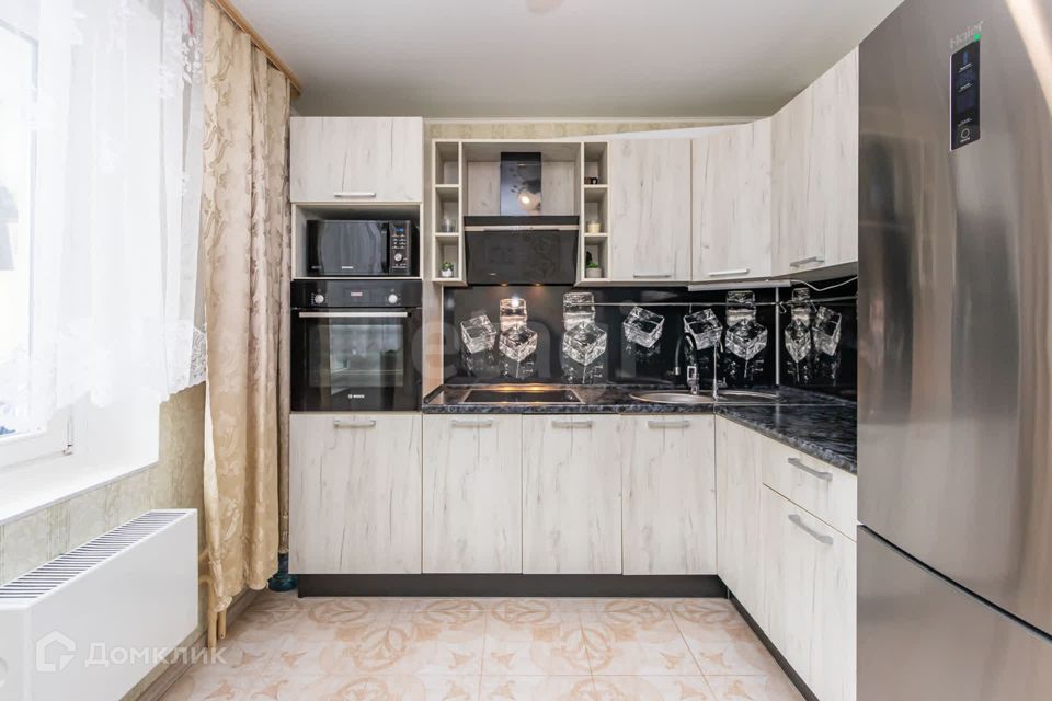 Продаётся 1-комнатная квартира, 43.4 м²