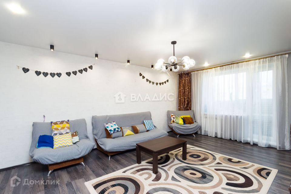 Продаётся 3-комнатная квартира, 90 м²