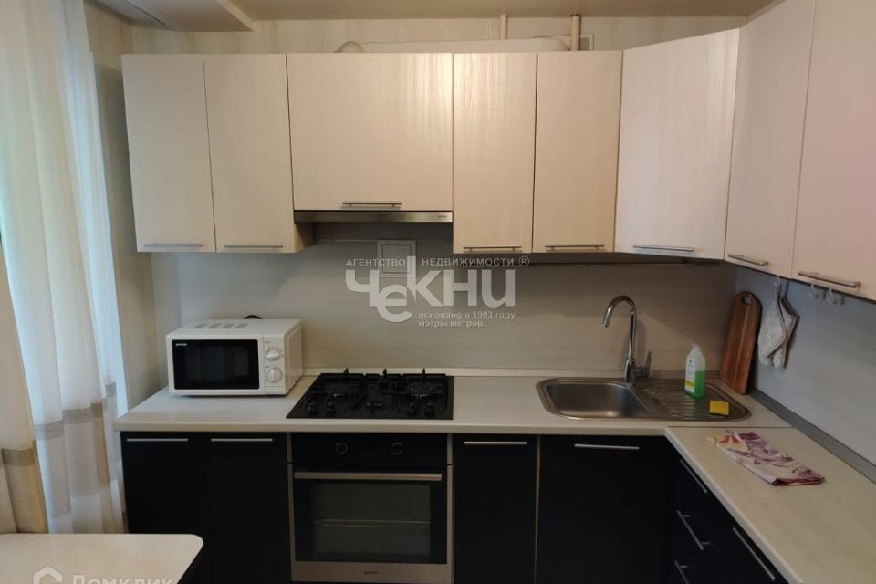 Продаётся 1-комнатная квартира, 38 м²