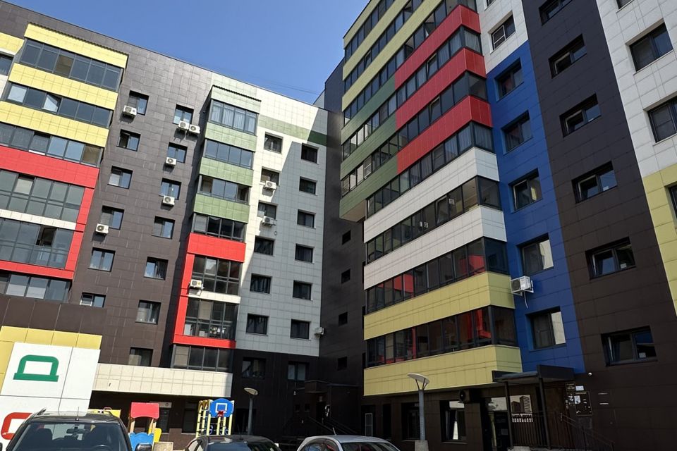 Продаётся 3-комнатная квартира, 116.2 м²