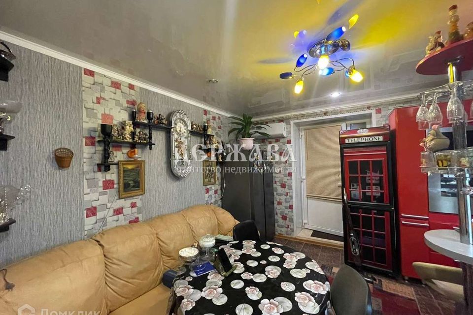 Продаётся 6-комнатная квартира, 127 м²