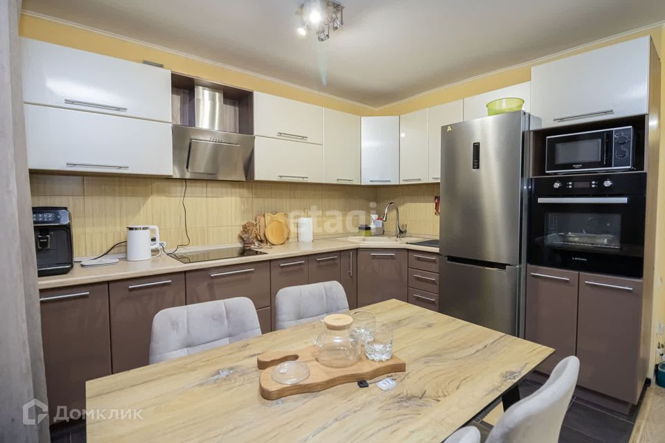 Продаётся 1-комнатная квартира, 47.5 м²