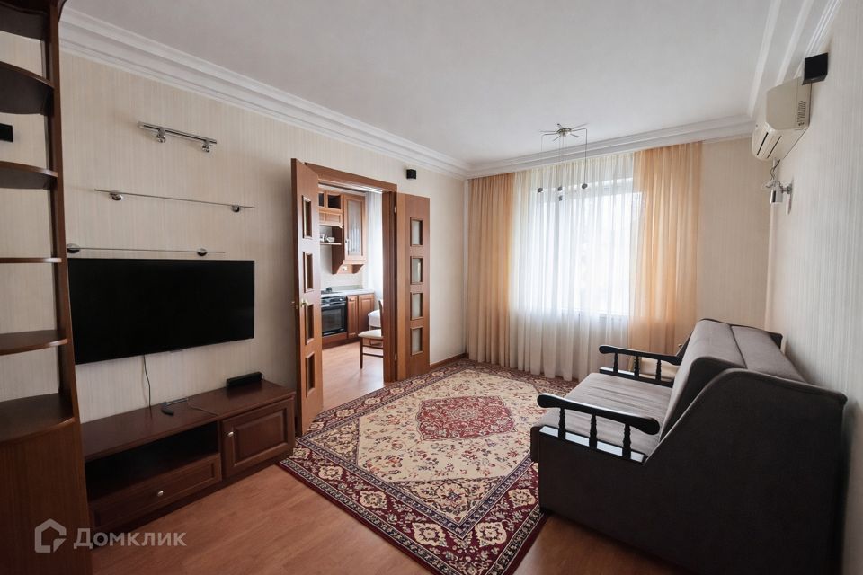 Продаётся 3-комнатная квартира, 61.5 м²