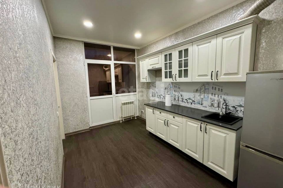 Продаётся 1-комнатная квартира, 40.4 м²