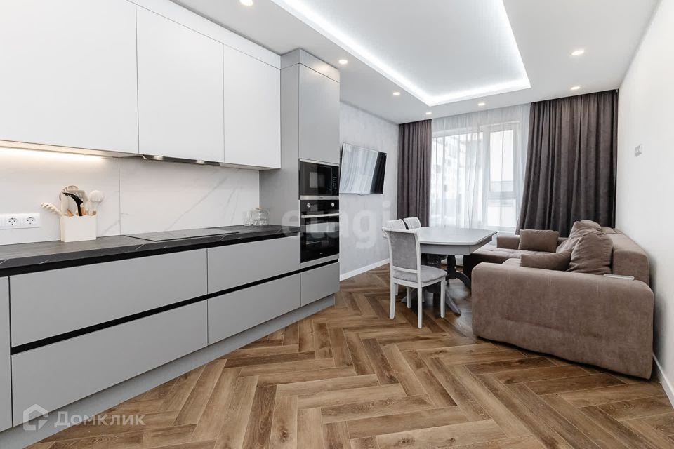 Продаётся 3-комнатная квартира, 85.9 м²