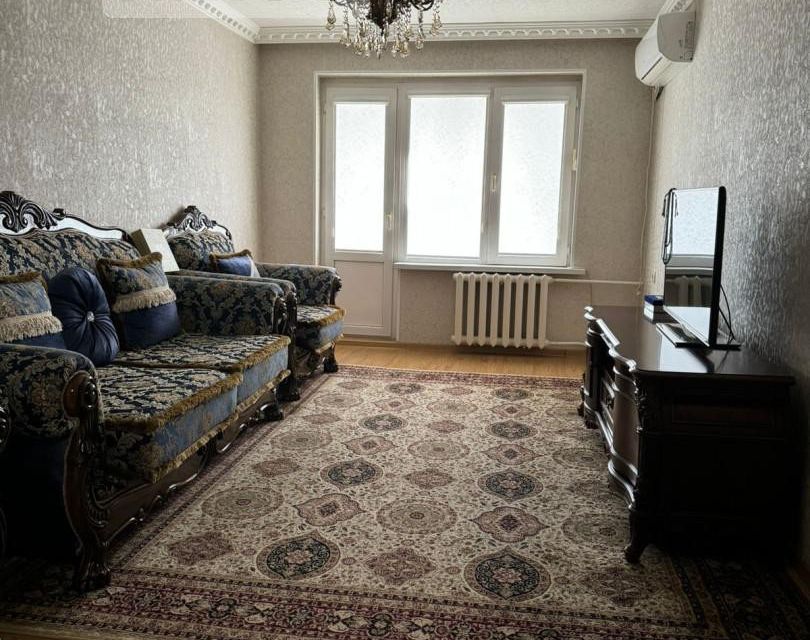 Продаётся 3-комнатная квартира, 70.4 м²