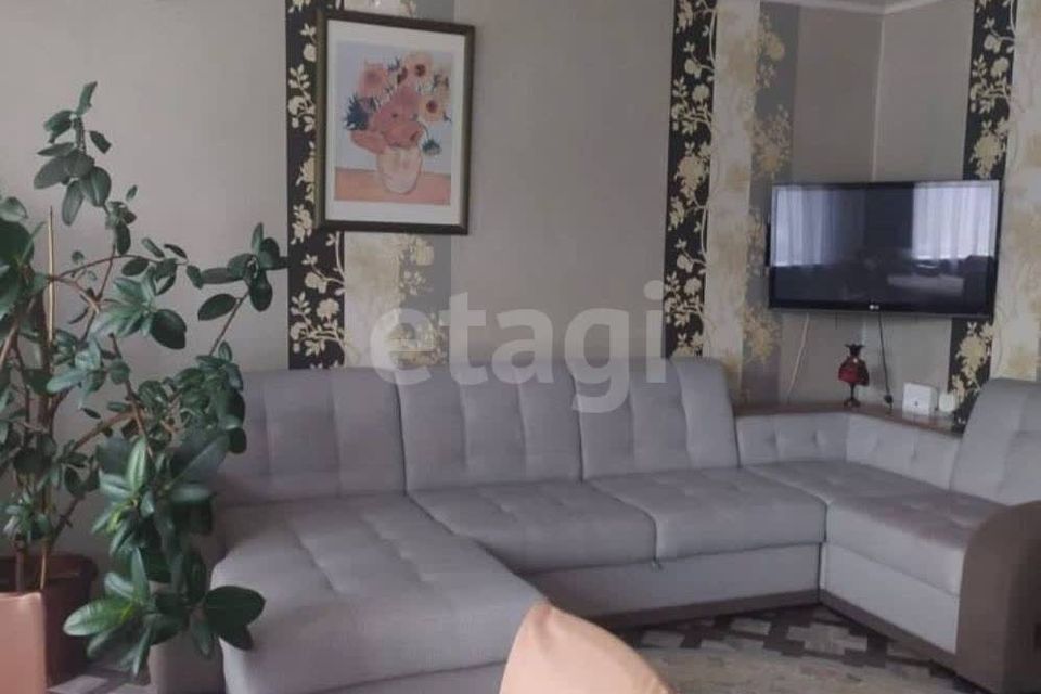Продаётся 2-комнатная квартира, 73.8 м²