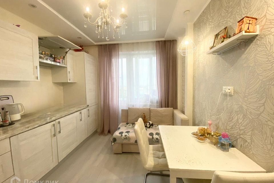 Продаётся 1-комнатная квартира, 37.2 м²