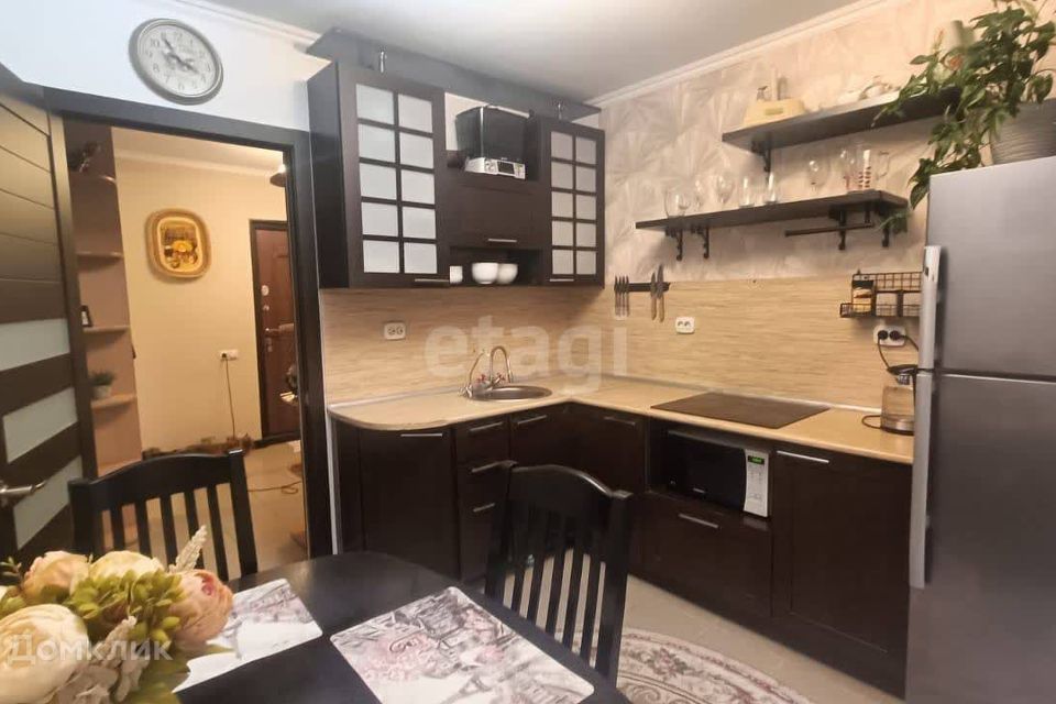 Продаётся 2-комнатная квартира, 54.5 м²