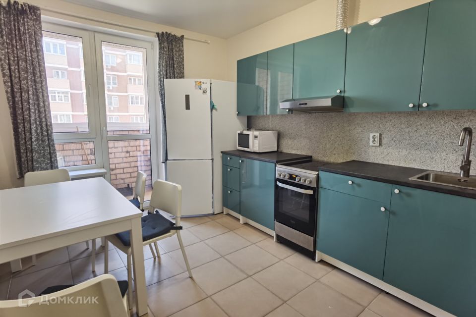 Сдаётся 2-комнатная квартира, 51 м²