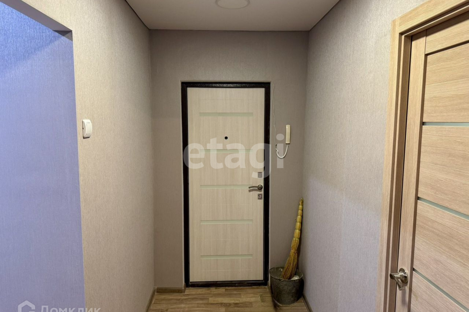 Продаётся 3-комнатная квартира, 58.8 м²