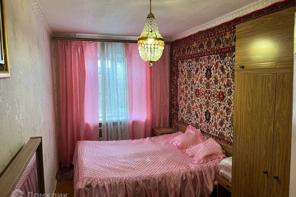 Продаётся 3-комнатная квартира, 56.5 м²
