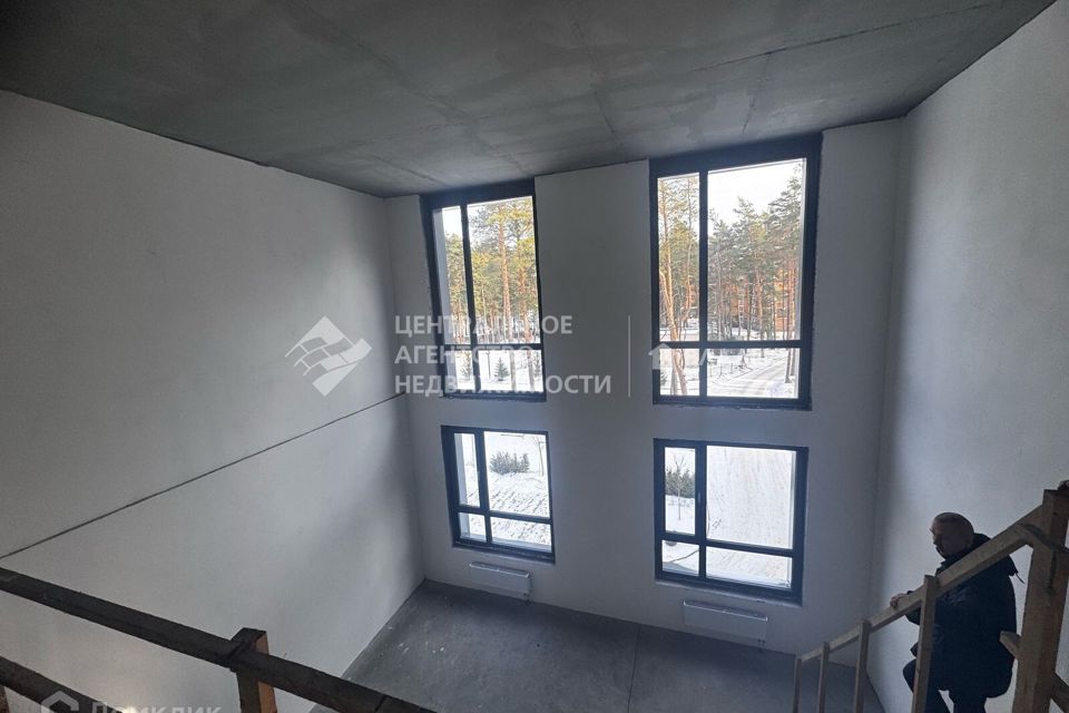 Продаётся 3-комнатная квартира, 102.55 м²