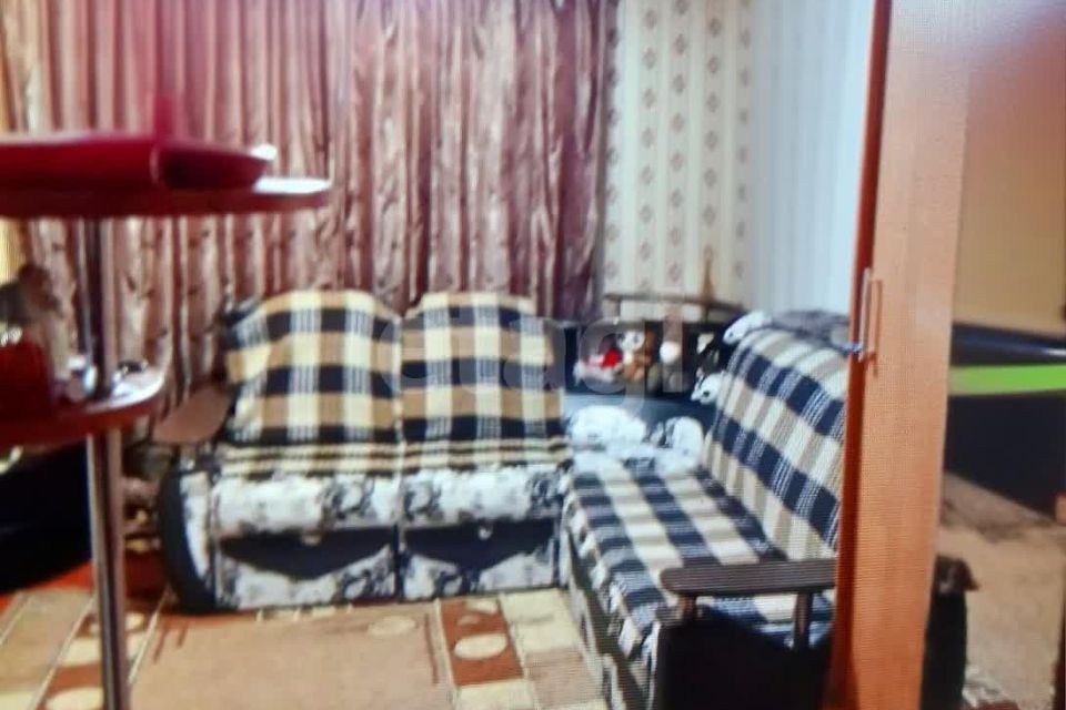 Продаётся 3-комнатная квартира, 59.9 м²