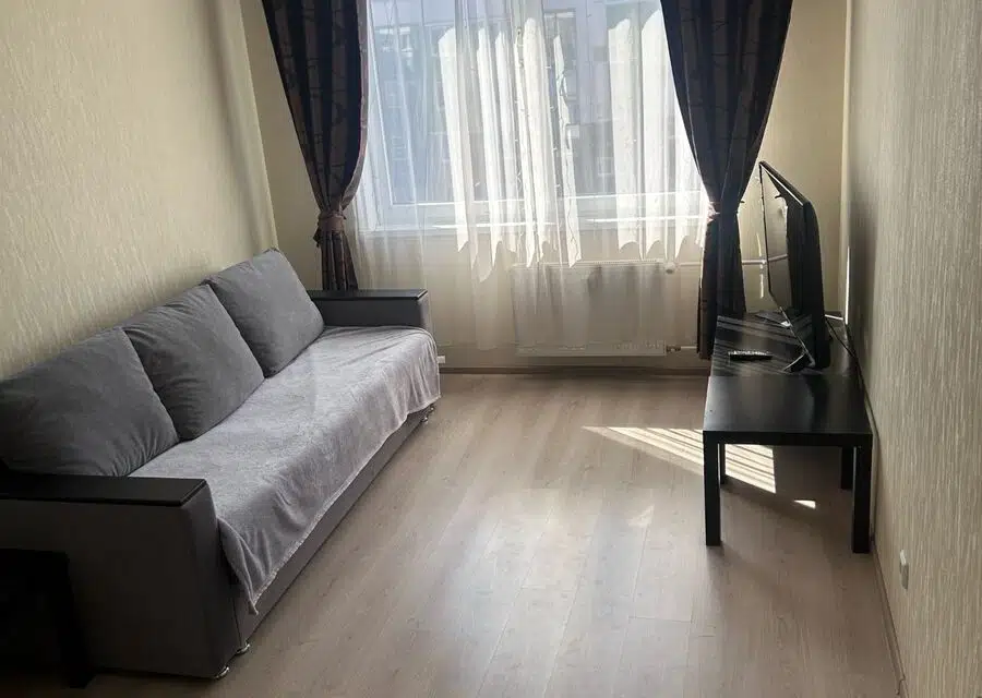 Продаётся 1-комнатная квартира, 37.8 м²