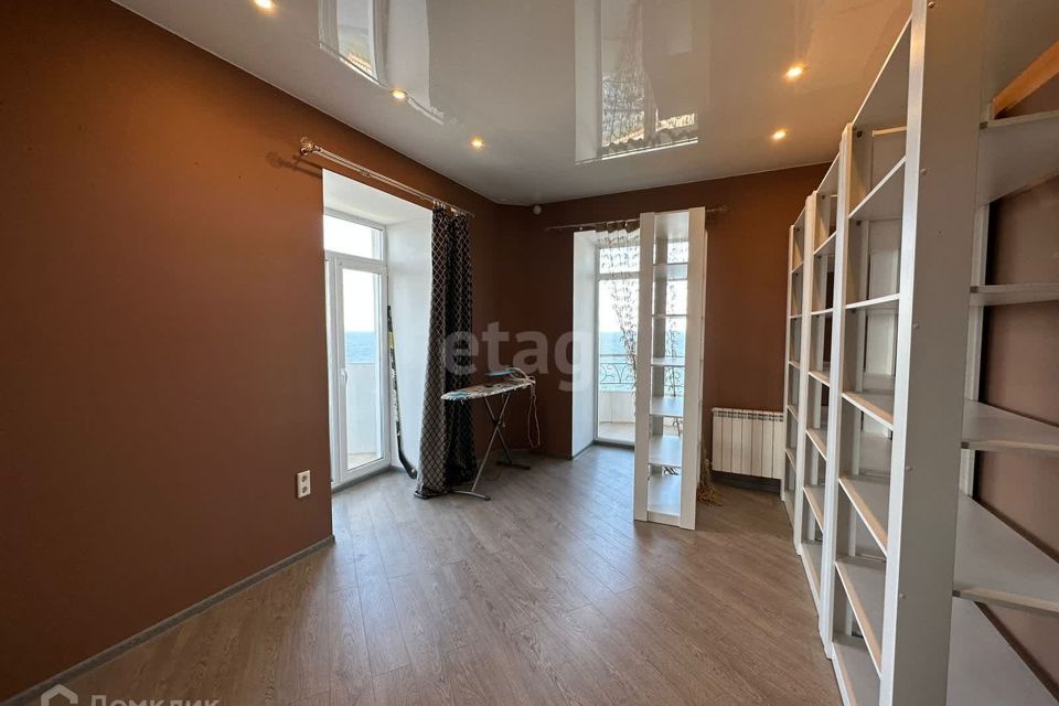Сдаётся 3-комнатная квартира, 120 м²