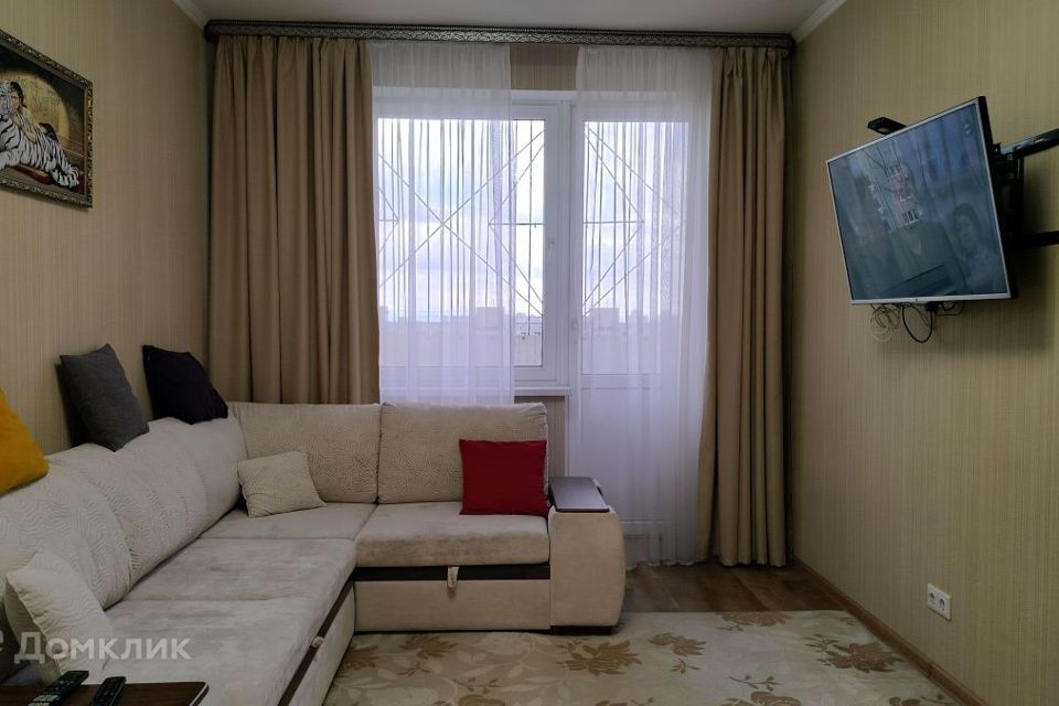 Продаётся 1-комнатная квартира, 37.4 м²