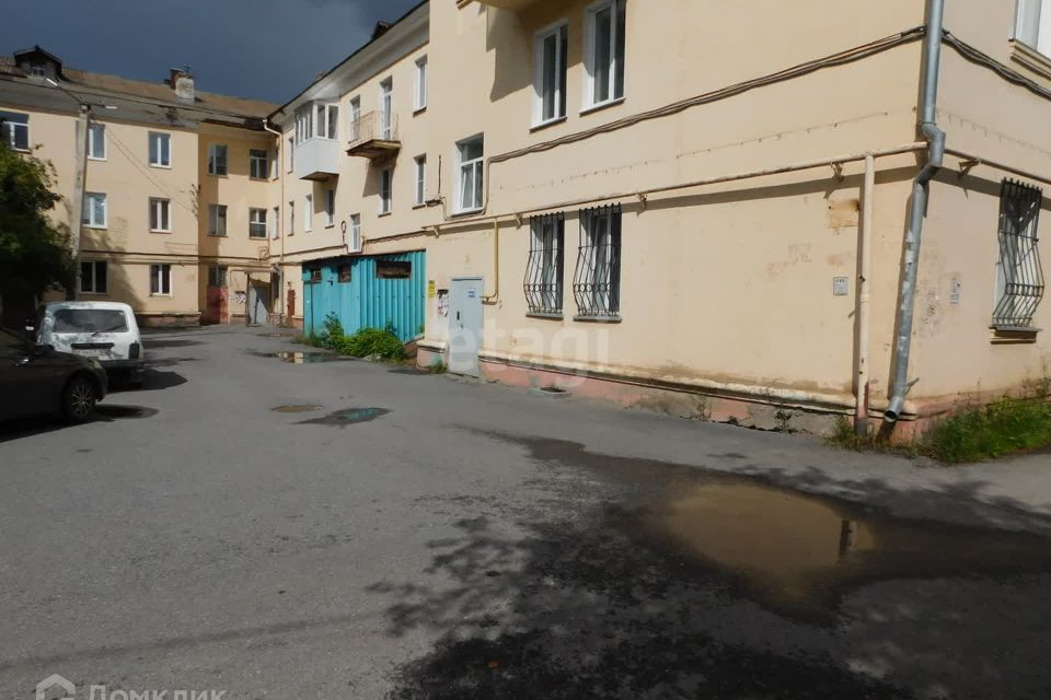 Продаётся 2-комнатная квартира, 55.3 м²