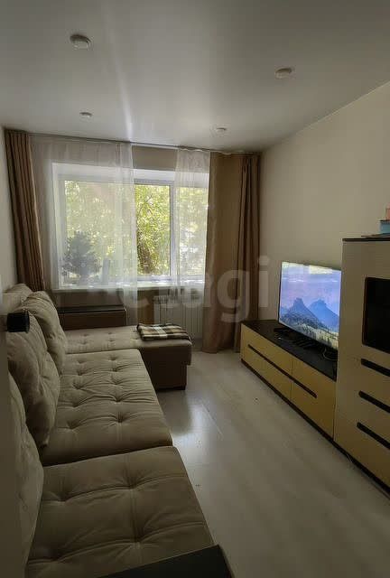 Продаётся 1-комнатная квартира, 32.3 м²