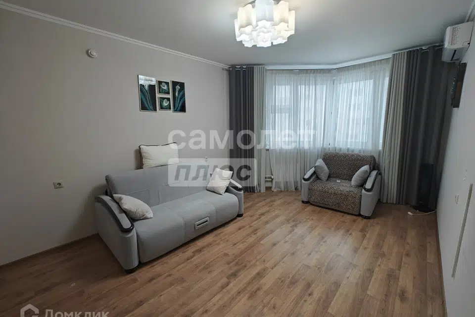 Продаётся 2-комнатная квартира, 57.3 м²